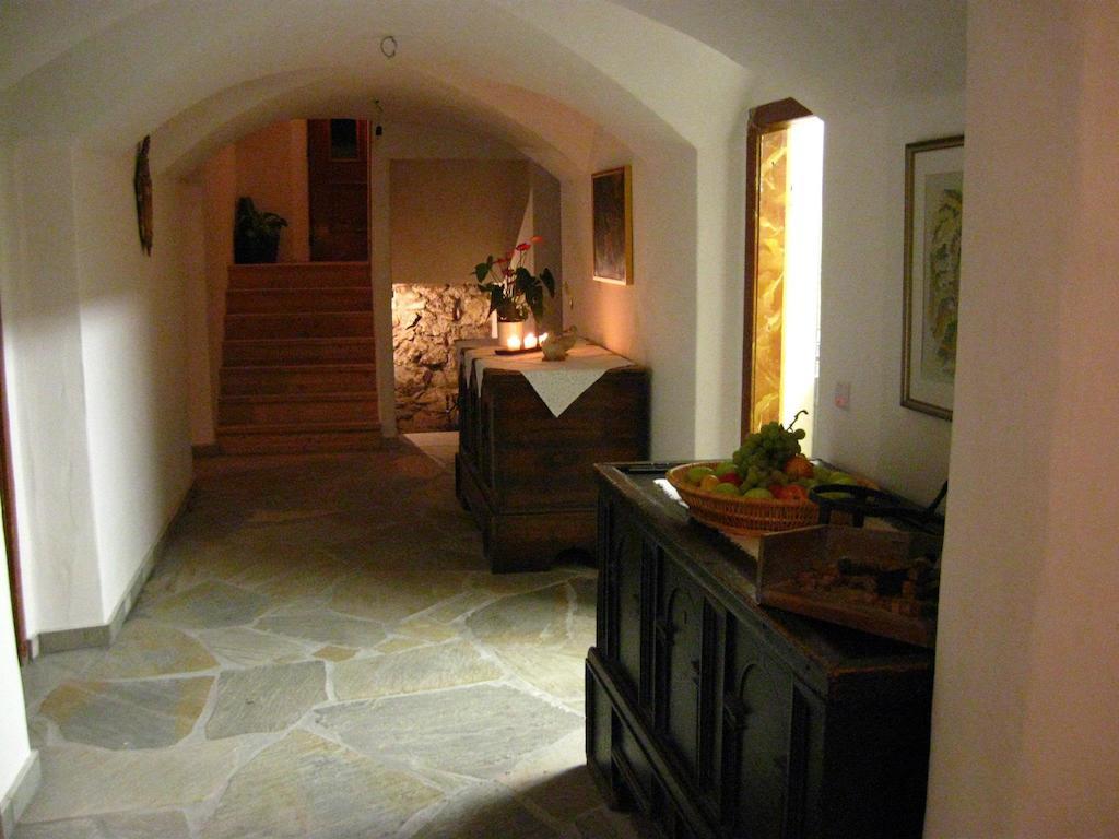 Messnerwirt Onach Villa San Lorenzo di Sebato Bagian luar foto