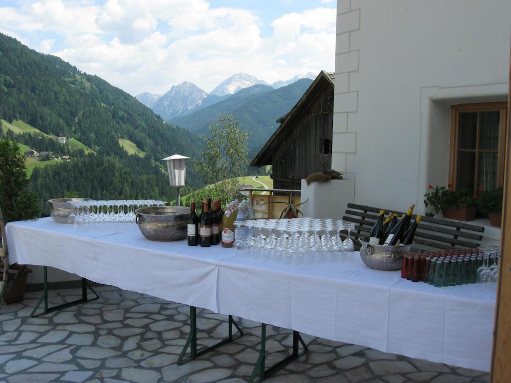 Messnerwirt Onach Villa San Lorenzo di Sebato Bagian luar foto